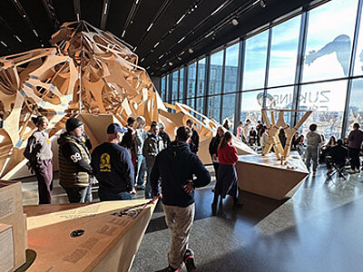 Rundgang der zapf Azubis im Futurium